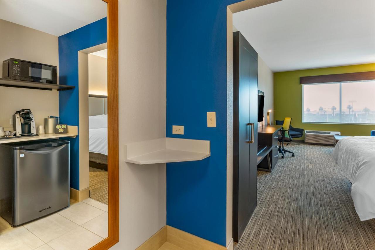 Holiday Inn Express & Suites - Phoenix Dwtn - State Capitol By Ihg Экстерьер фото