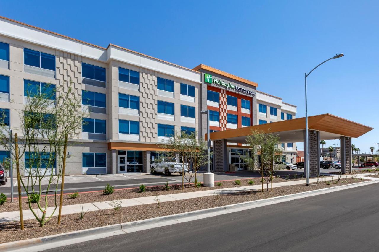 Holiday Inn Express & Suites - Phoenix Dwtn - State Capitol By Ihg Экстерьер фото